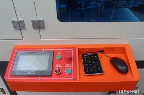 走进智能智造时代 全自动丝印机的发展趋势及其在智能车载设备制造中的应用